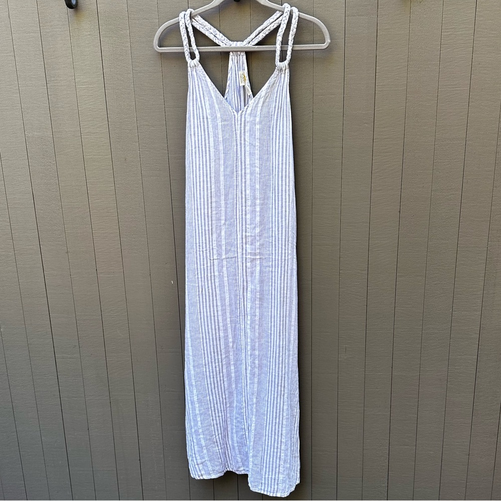 C & C striped linen grecian maxi dress. White/gray. Size M.